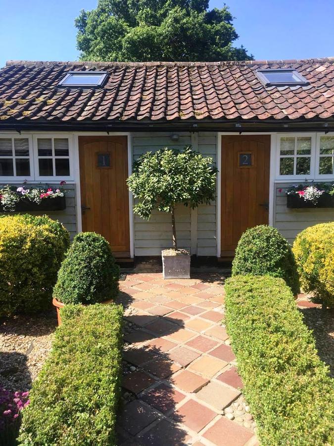 The Black Horse At Ireland Shefford Exterior photo